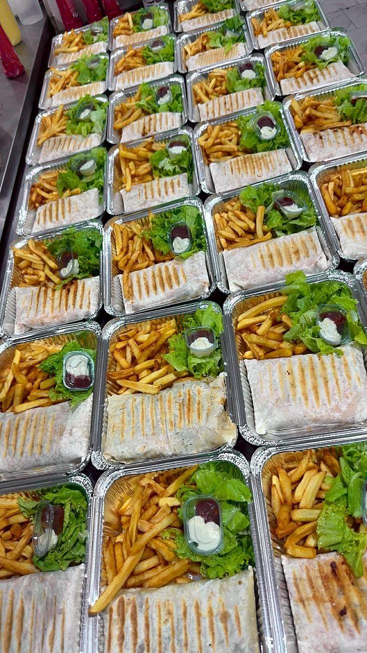 Box chawarma, frites et salade